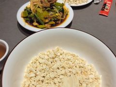 -陈熹公民族美食文化餐厅·清真(中华广场店)