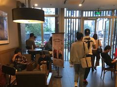 大堂-星巴克臻选(连云港苏宁广场店)