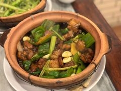 瓦煲焗走地鸡-紫金食坊(江南西路店)