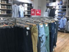 -优衣库(哈尔滨中央大街店)