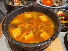 -草家酱蟹炭火烤肉店(珲春南路一店)