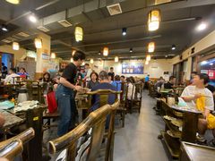 大堂-肖肖酸萝卜鱼火锅(总店)