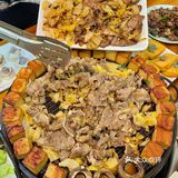 （济南）这么好吃的炙子烤肉藏在大院子里面… 是怕我找到吗