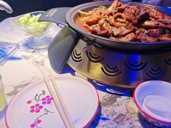 -徐记小怪兽肉蟹煲店(哈西万达金街店)