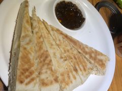 地锅馍-小小河边鱼(天润城店)