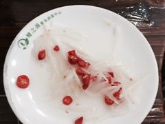 -撮一顿纳西铜火锅