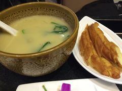-闫府私房菜·百年鲁菜(恒隆店)
