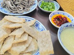 老北京爆肚-门框胡同百年卤煮(新街口店)