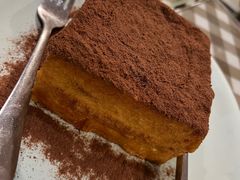 -新大咀港式茶餐厅(宝山万达店)