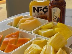 -涨巢·潮玩水疗局