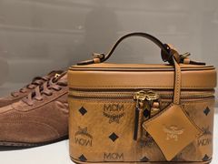 -奢收多·二手奢侈品回收中心(国际广场店)