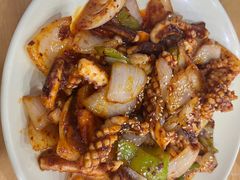 辣炒鱿鱼-贤花饭店(城阳店)