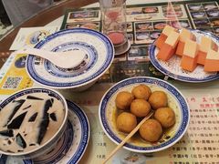 -广信牛奶甜品世家(台东店)