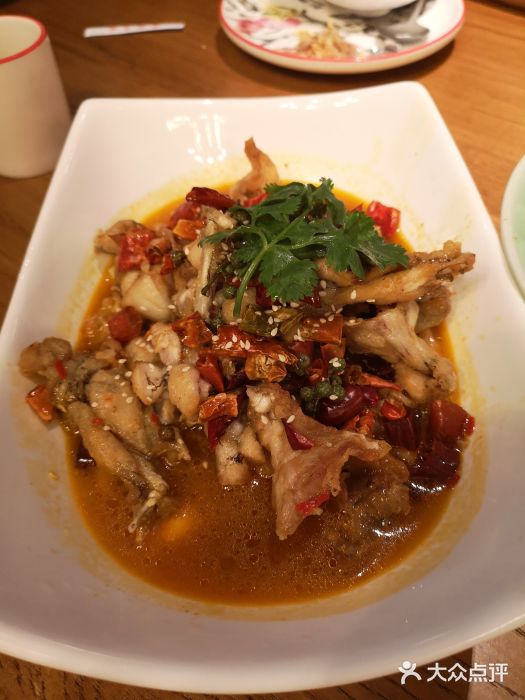新白鹿餐厅(百联中环店)石锅牛蛙图片