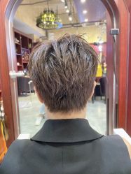 点击看大图 -十六番发型师事务所