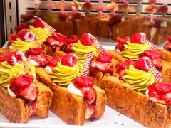 -HOT CRUSH趁热集合·现烤面包(环球港店)