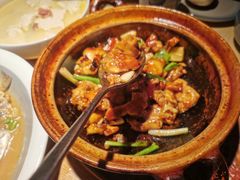 啫啫海鲜鸡-荣小馆(杭州大厦店)