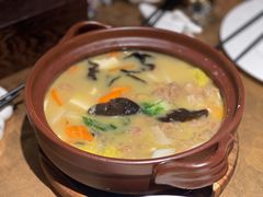 京城酥肉锅-四季民福烤鸭店(西单华威约饭街店)