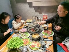 -七甲山烤肉(长白山奇石山珍根艺一条街店)