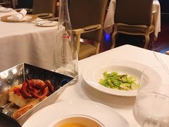 -龙虾酒吧扒房(宁波香格里拉店)