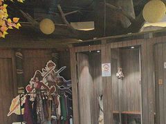 -暴风岛沉浸式体验馆(百联世纪店)