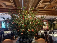 -八府香鸭·啫啫煲(华山路店)