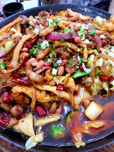 盐都干锅王(长江师范学院店)-"好吃,味道真心不错,平时饭点的时候人