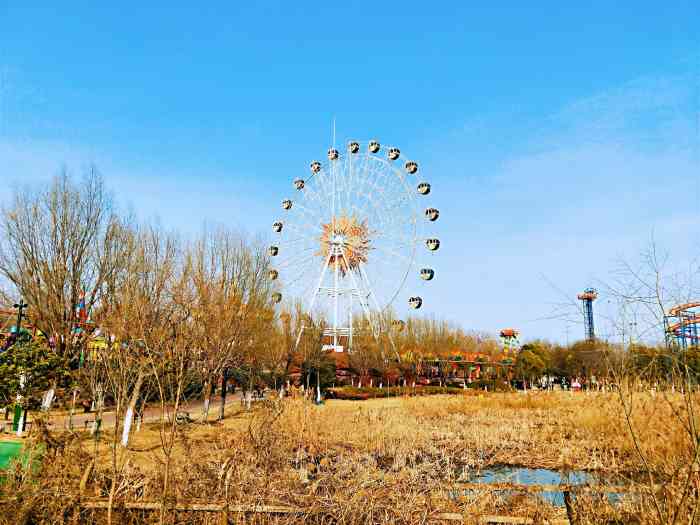 三角洲水上乐园-"宿州最大的公园了,位于市区的西北,毗邻市.