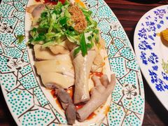-粤·向群饭店(麓景路店)