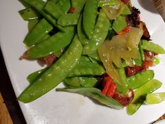荷兰豆炒腊味-潮中人·潮州菜(益乐路店)