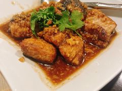 -Sala Thai Restaurant