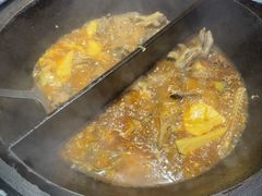 -鱼窝棚柴火铁锅炖(富山屯店)