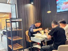 -妈妈故事米线(市府恒隆店)
