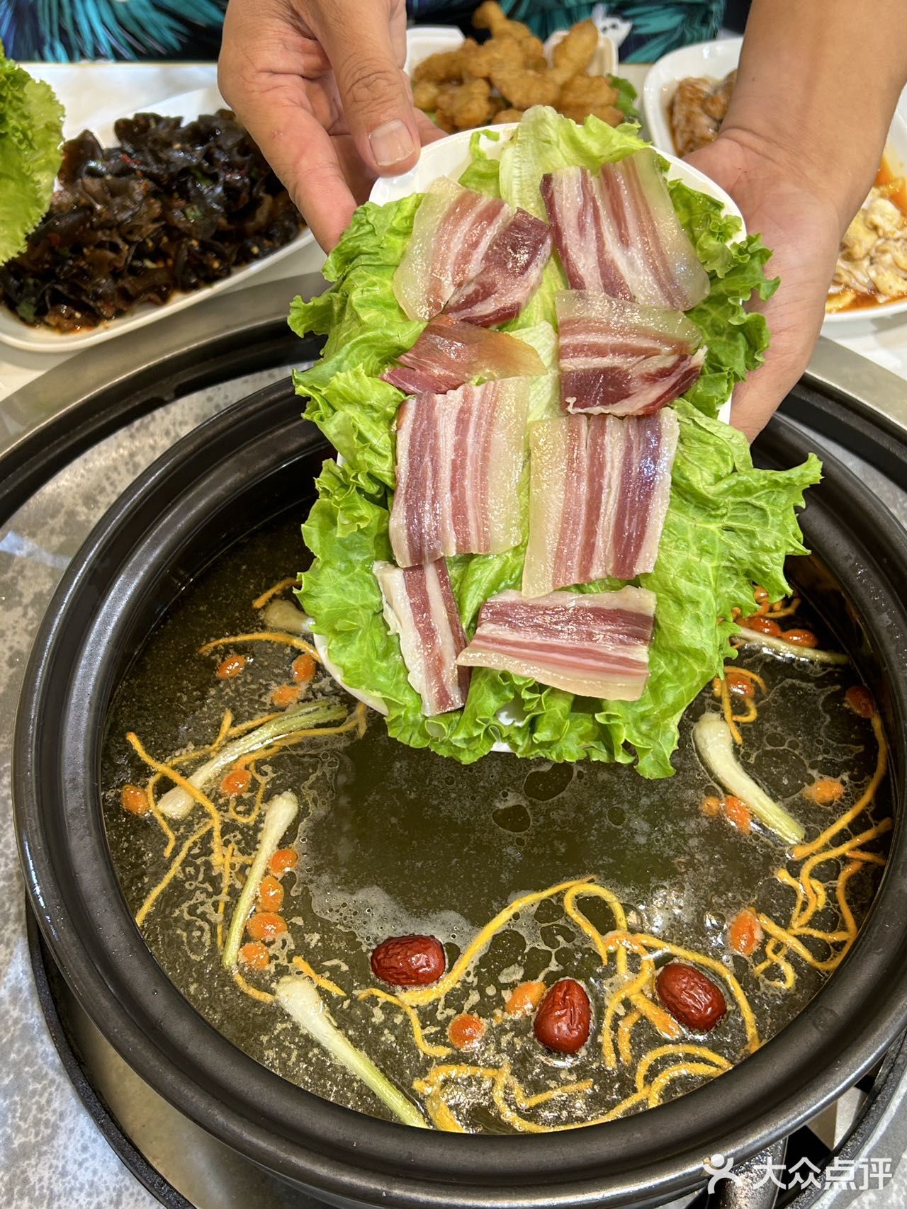 艾特你的饭搭子请你吃 好吃上瘾的火锅店推荐