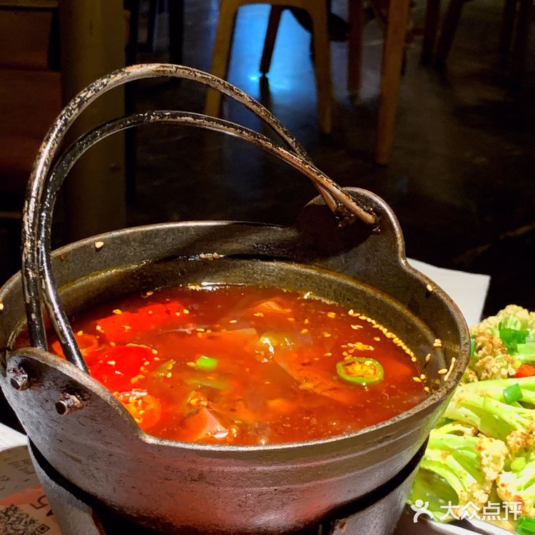 春花秋月何时了，不如大肆撸烧烤