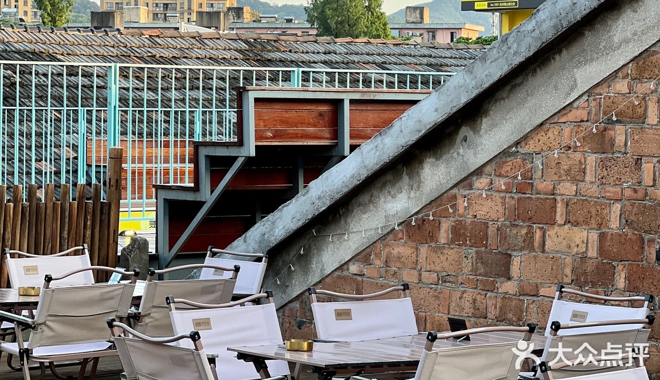 萧山|小酌看落日!宝藏屋顶小酒馆