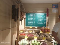 -湘小妹湖南土菜(南新路店)