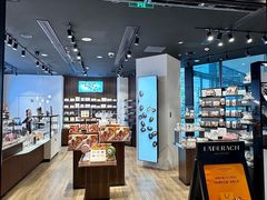 -Laderach 莱德拉(上海环贸iapm店)