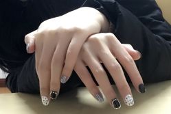 -AI艾耳·专业手工耳洞·穿孔美学馆