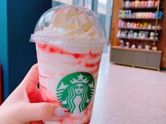 -星巴克(前滩世贸中心店)