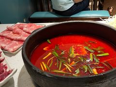 -贵府酸汤牛肉火锅·贵州老字号(飞山街店)