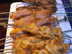 五香鸡皮-三个蒙古大叔羊肉串(大宁店)