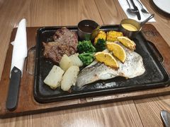 -必胜客(百联又一城店)