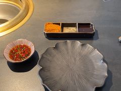 -铭牛烧肉·和牛海鲜自助(高新月牙湖店)
