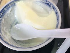 冻双皮奶-百花传统甜品店(原址店)