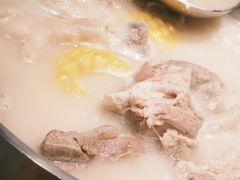 澳门鸡脚猪骨煲（小）-官也街澳门火锅(新源里店)