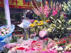 -三旗百汇商品城