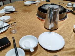 -濠轩阁特色生蚝火锅总店