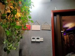-万记麻辣烫国展总店