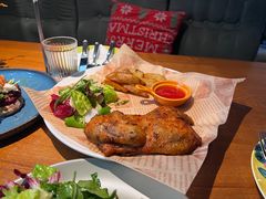 -JINNS锦时 steak&pizza(浸信会礼拜堂旧址店)